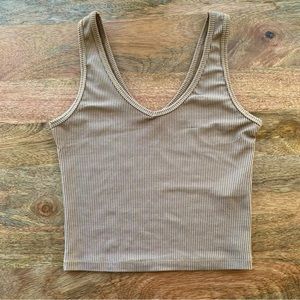Hollister Ribbed Seamless Fabric Crop V-Neck Tank